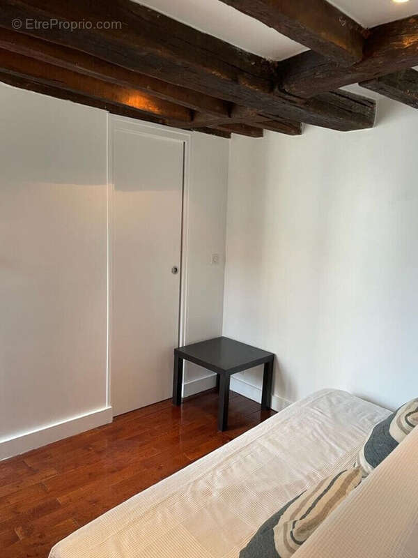 Studio - 11m2 - Coeur de Paris - photo 2