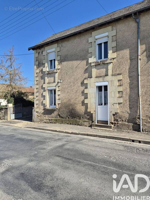 Photo 1 - Maison à BOUILLE-LORETZ