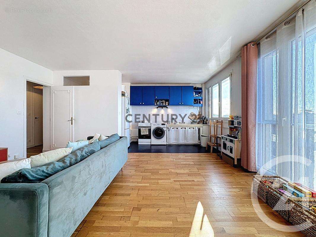 Appartement à MAISONS-ALFORT