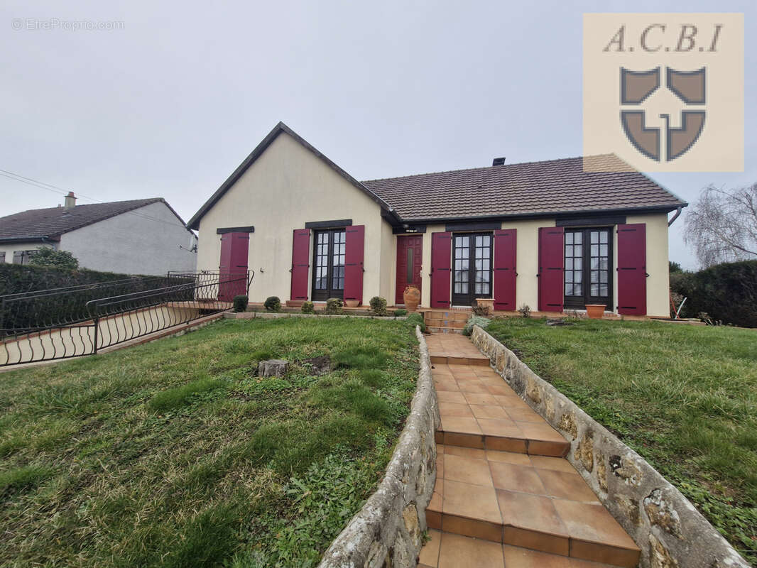 Maison à DANZE