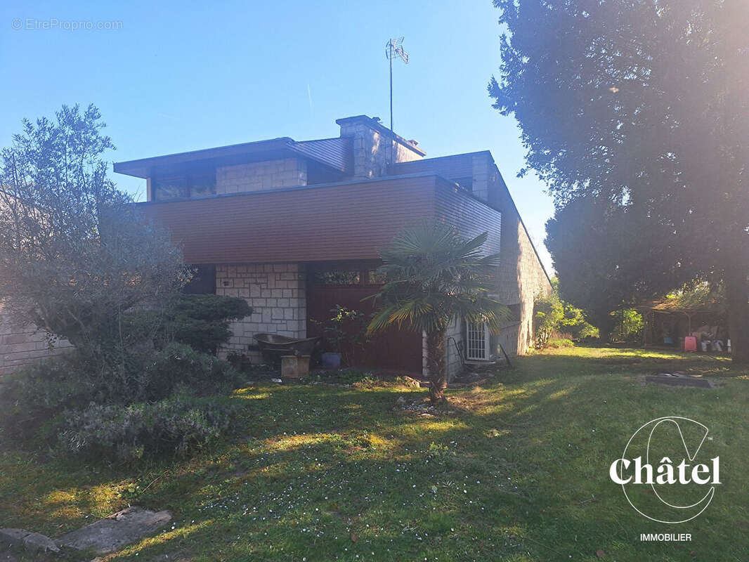 Maison à MONTATAIRE