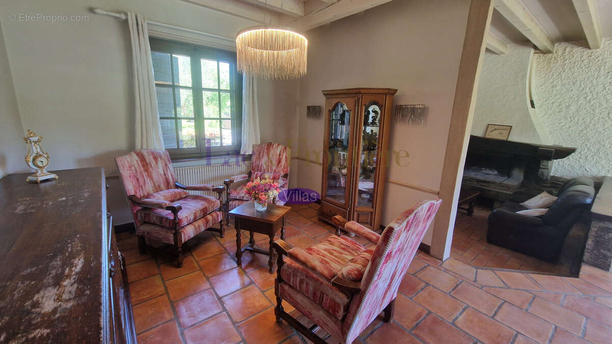Maison à MESSERY