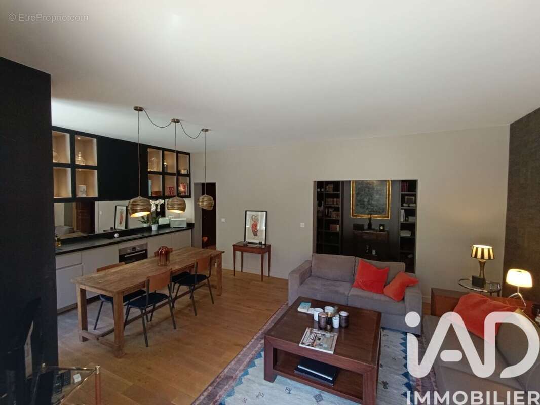 Photo 3 - Appartement à MARSEILLE-8E