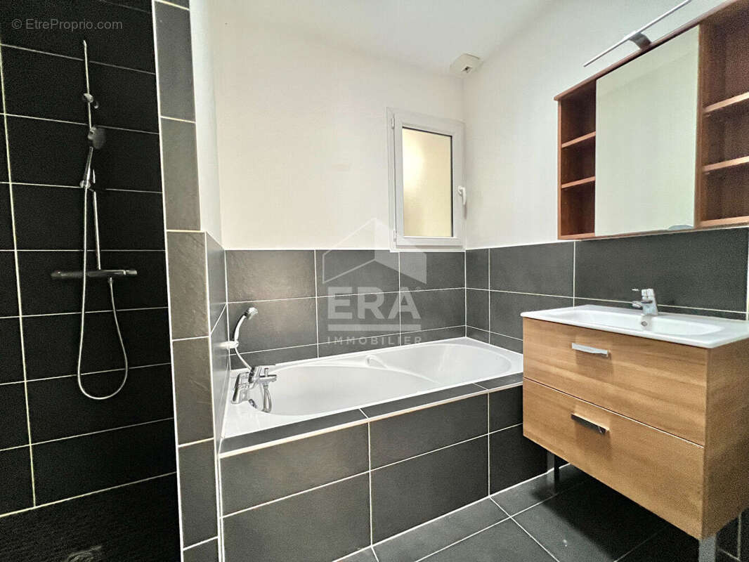 Maison à BELIN-BELIET