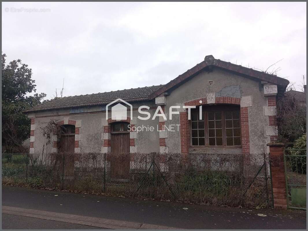 Photo 8 - Maison à GAJOUBERT