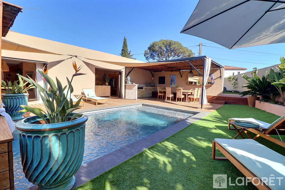 Maison Frejus 5 pièce(s) 162 m2 - photo 4