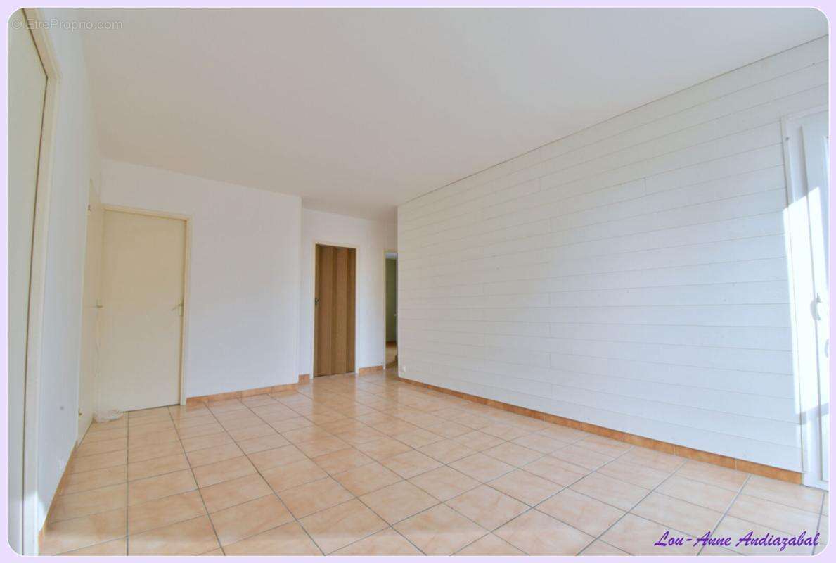 Appartement à BILLERE