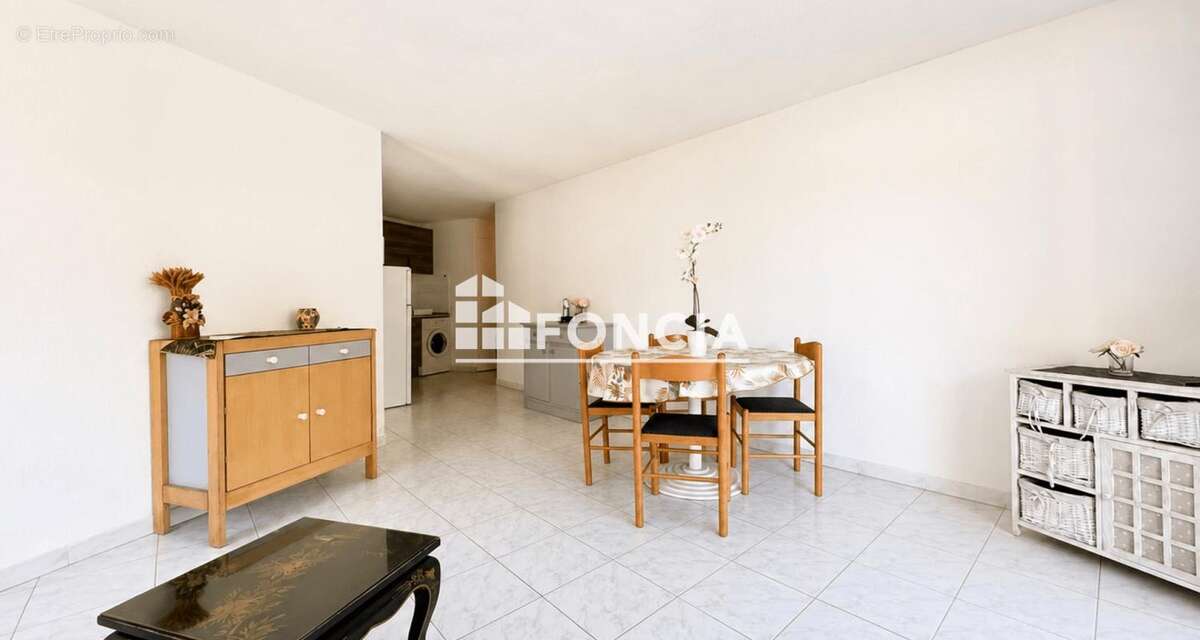 Appartement à VIAS
