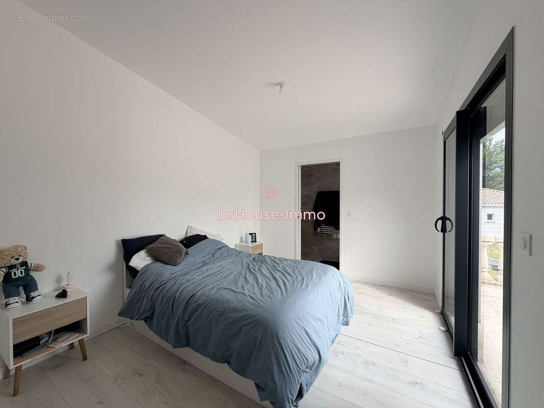 Maison à ARTIGUES-PRES-BORDEAUX