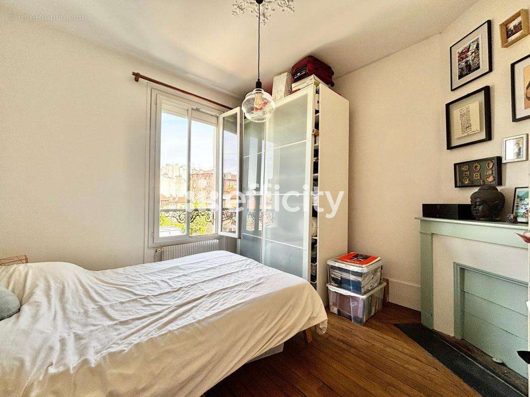 Appartement à ASNIERES-SUR-SEINE