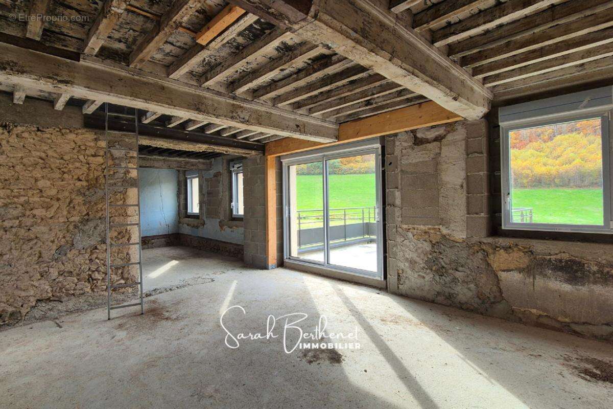 Appartement à VAUGNERAY