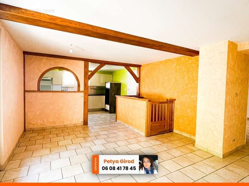 Maison à vendre  PIERRECLOS (71) - photo 12
