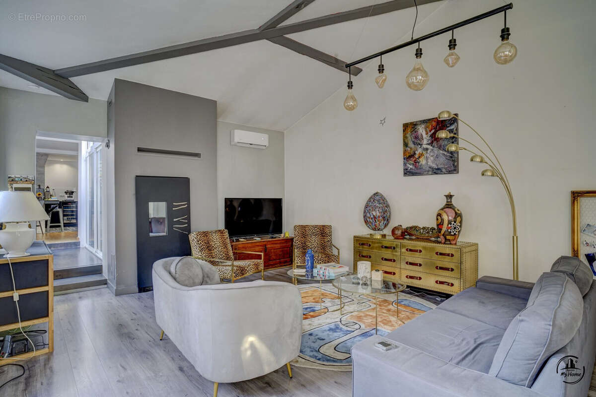 Maison à SAINT-ETIENNE