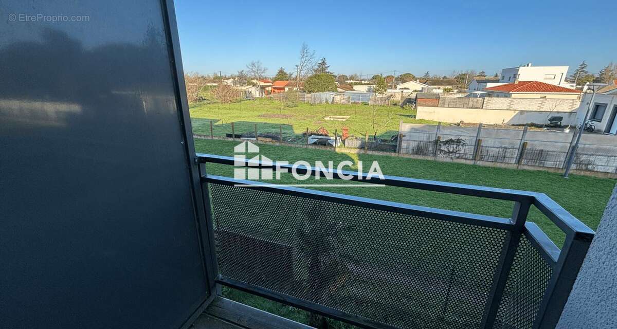 Appartement à AMBARES-ET-LAGRAVE