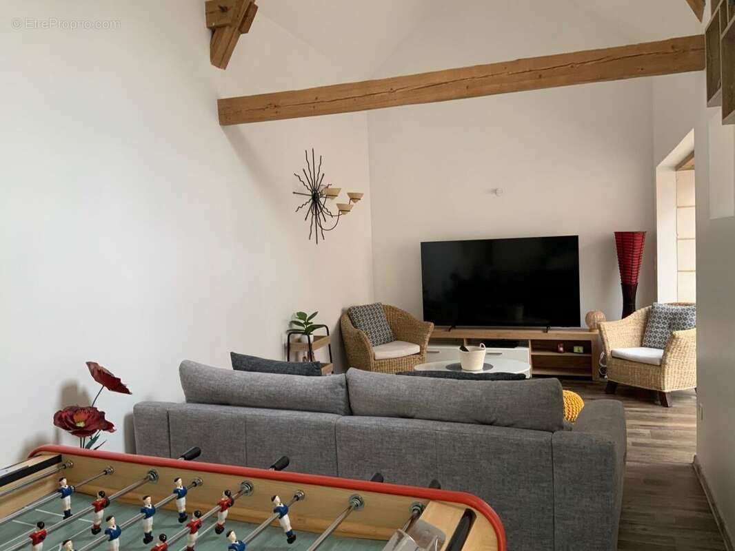 Maison à NEONS-SUR-CREUSE