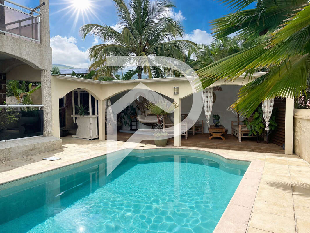 Maison à LA POSSESSION