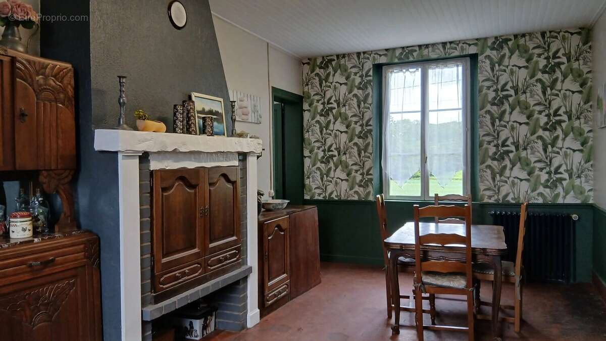 Maison à SAINT-GERMER-DE-FLY