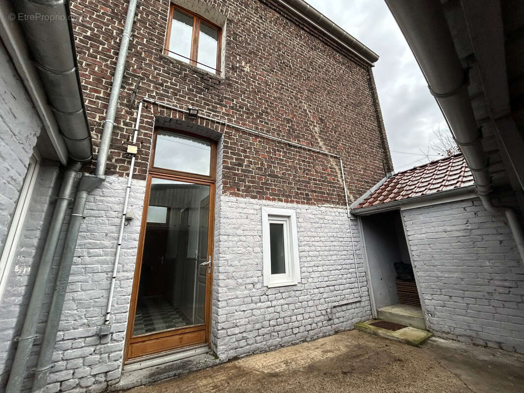 Maison à SAINT-AMAND-LES-EAUX