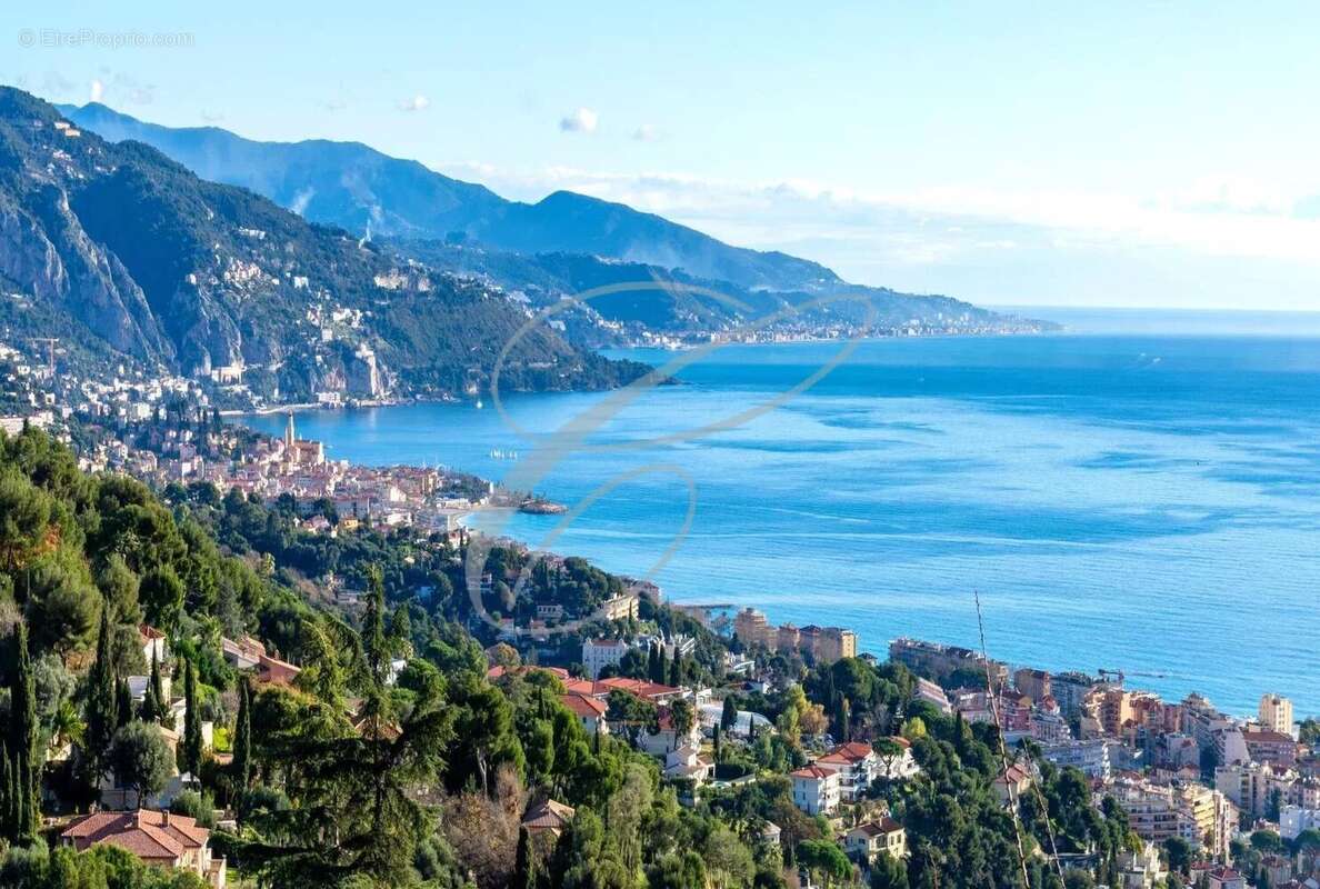 Maison à ROQUEBRUNE-CAP-MARTIN