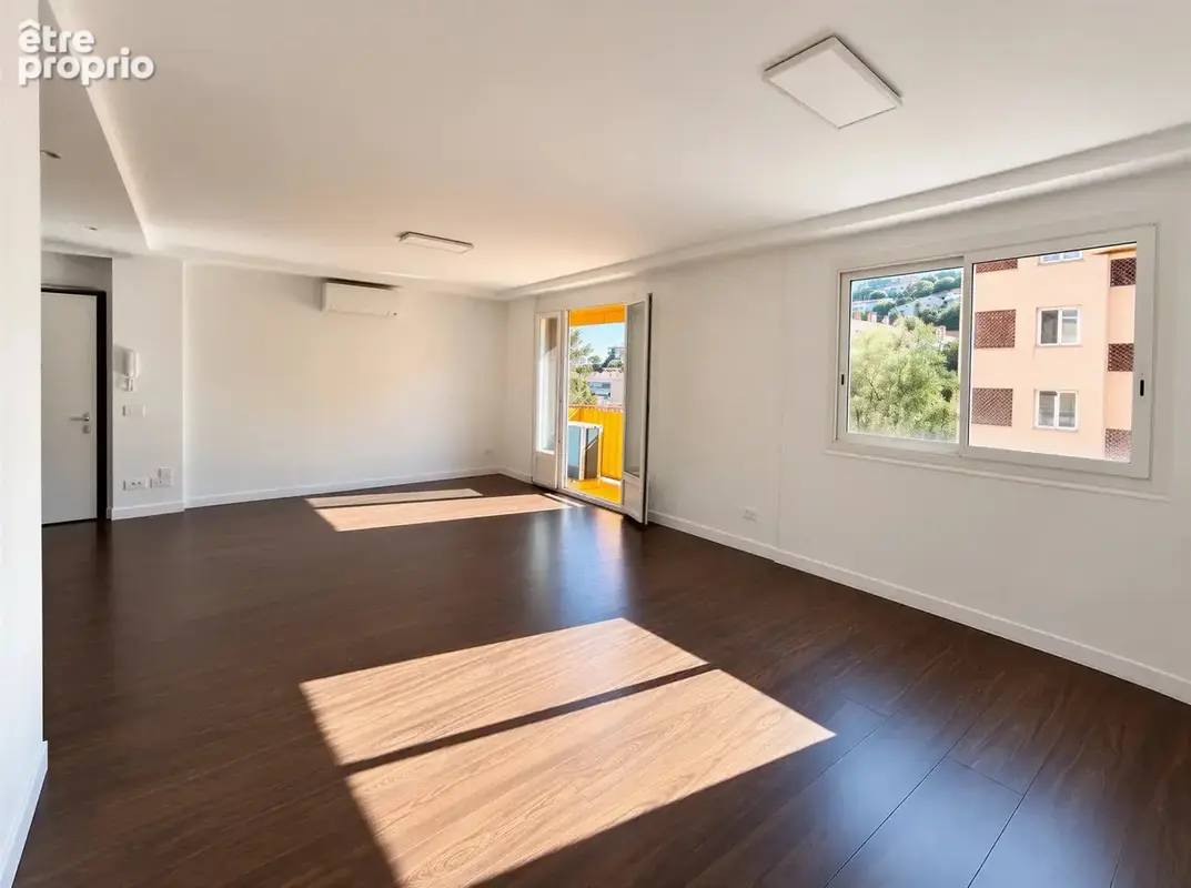 Col de Villefranche – 3 Pièces Rénové 83 M² – Parking & Cave - photo 2