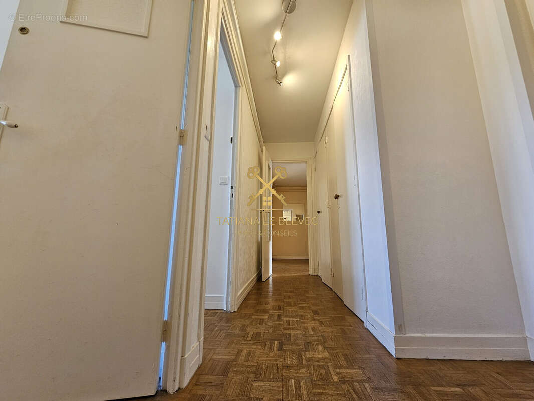 Appartement 92 m² à Lorient  - photo 4