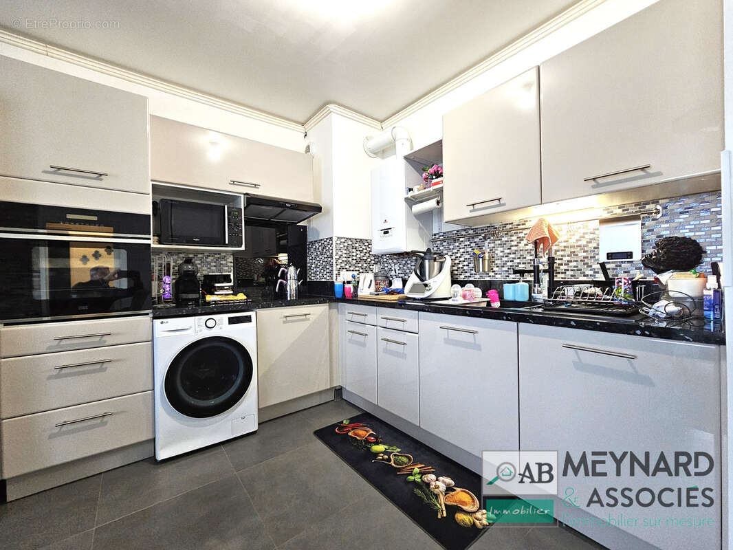 Appartement à TORCY