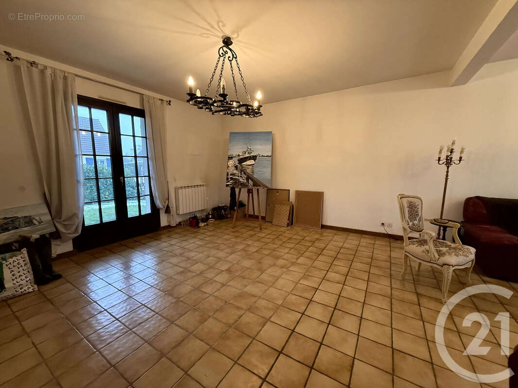 Maison à ESSIGNY-LE-GRAND