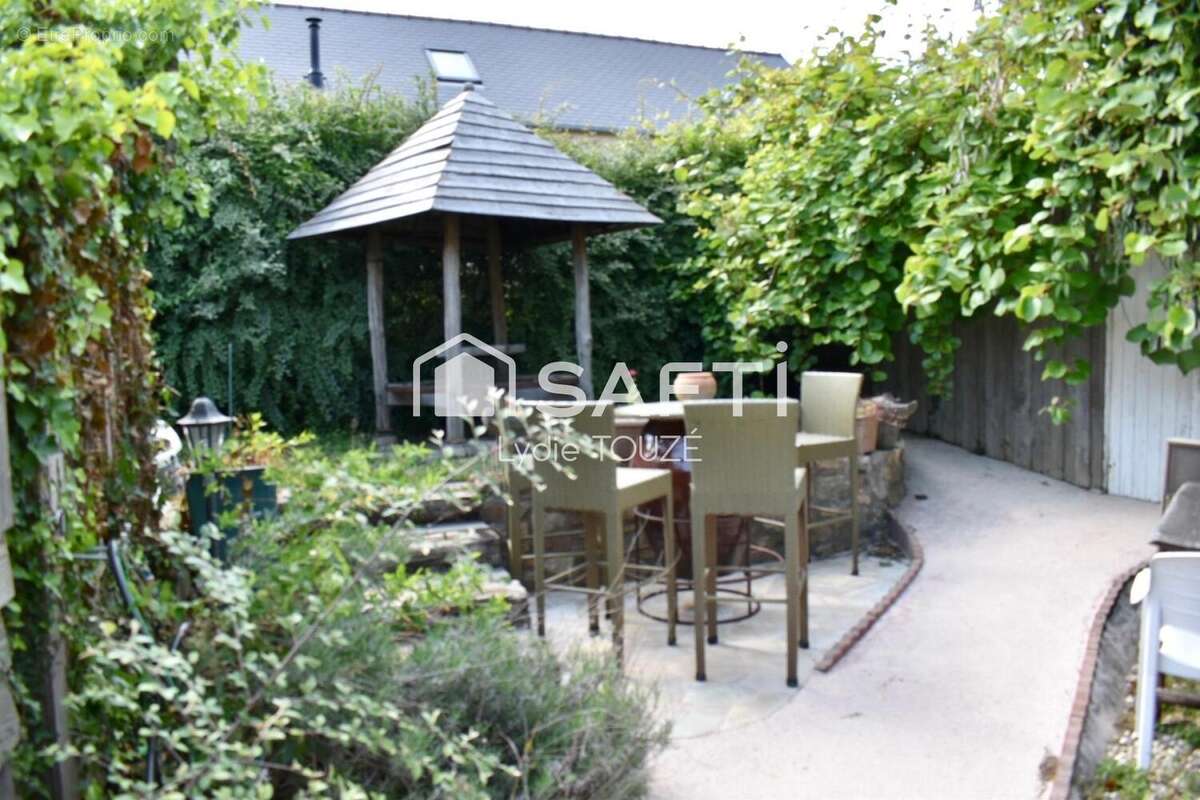 Photo 3 - Commerce à QUETTEHOU