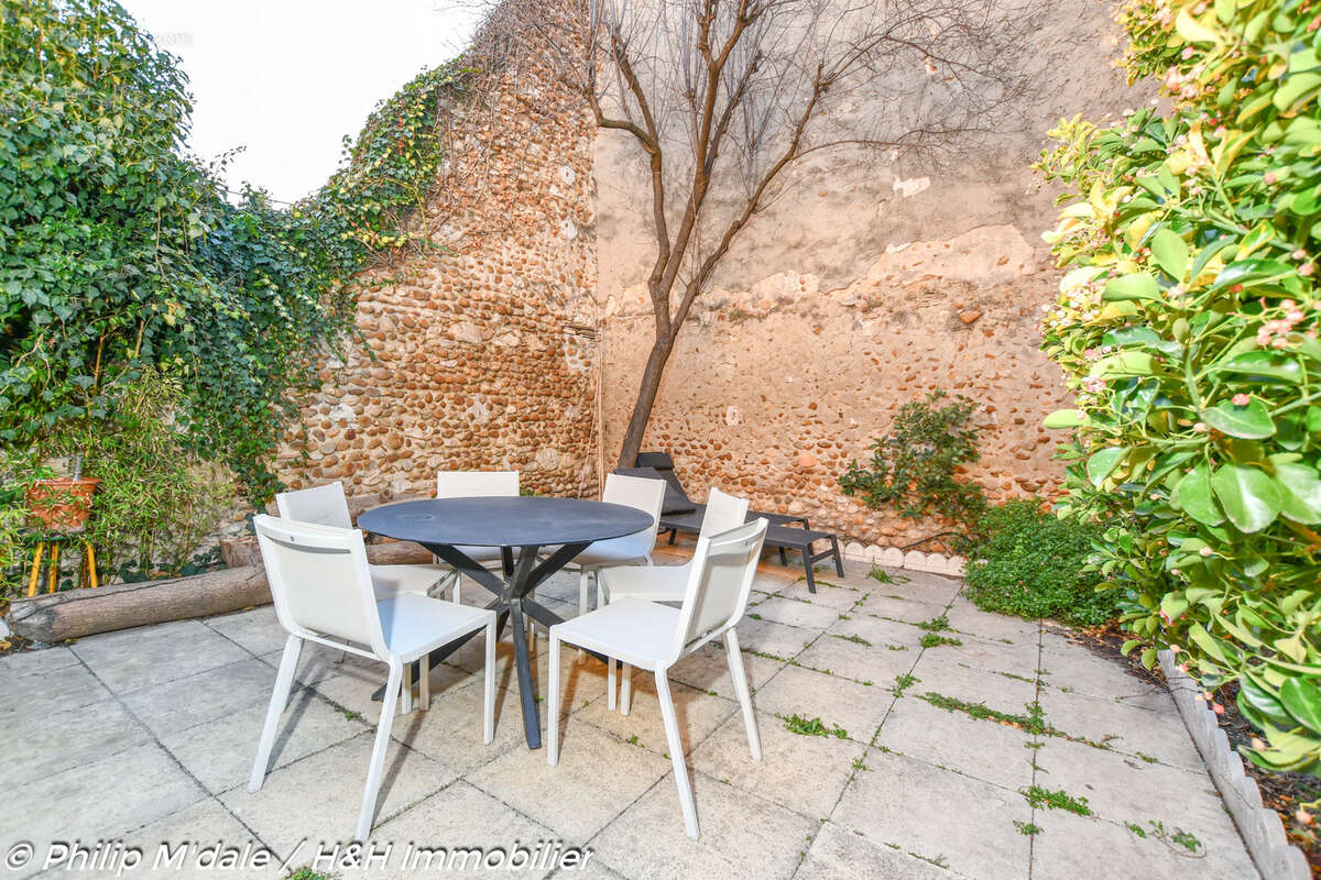 Maison à MORIERES-LES-AVIGNON