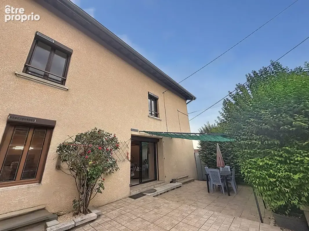Maison à BOURGOIN-JALLIEU
