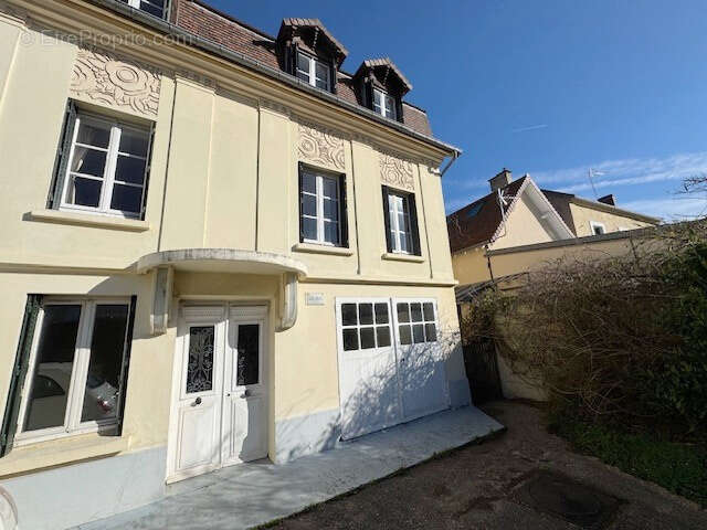Maison à ORGEVAL