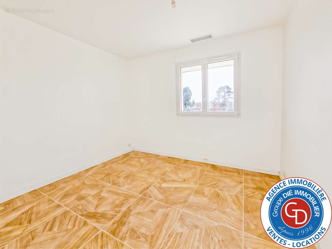 Villa avec 3 chambres - photo 12
