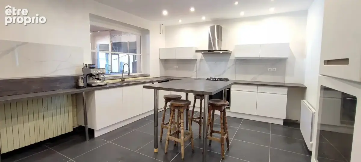Maison 360 m² à Echallon  - photo 5