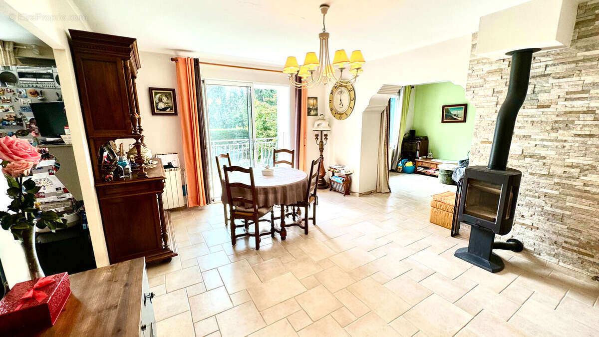 Maison à ALTHEN-DES-PALUDS