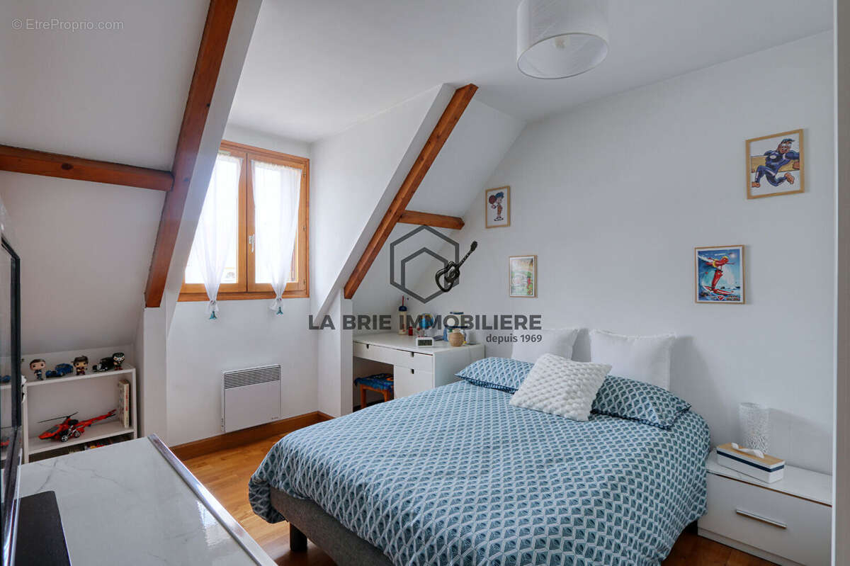 Maison à VILLECRESNES