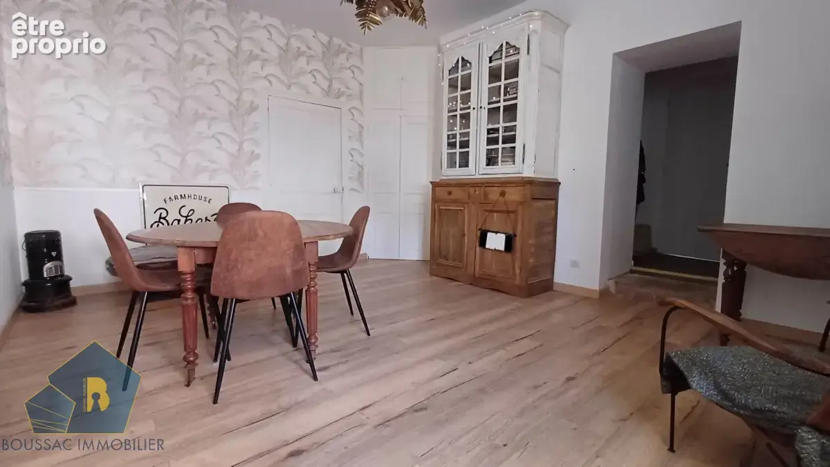 Maison 250 m² à Soumans  - photo 4