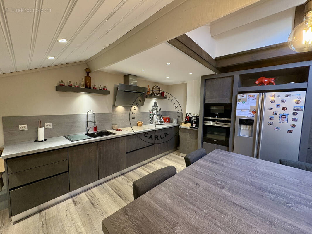 Appartement à SAINT-GENIS-LAVAL