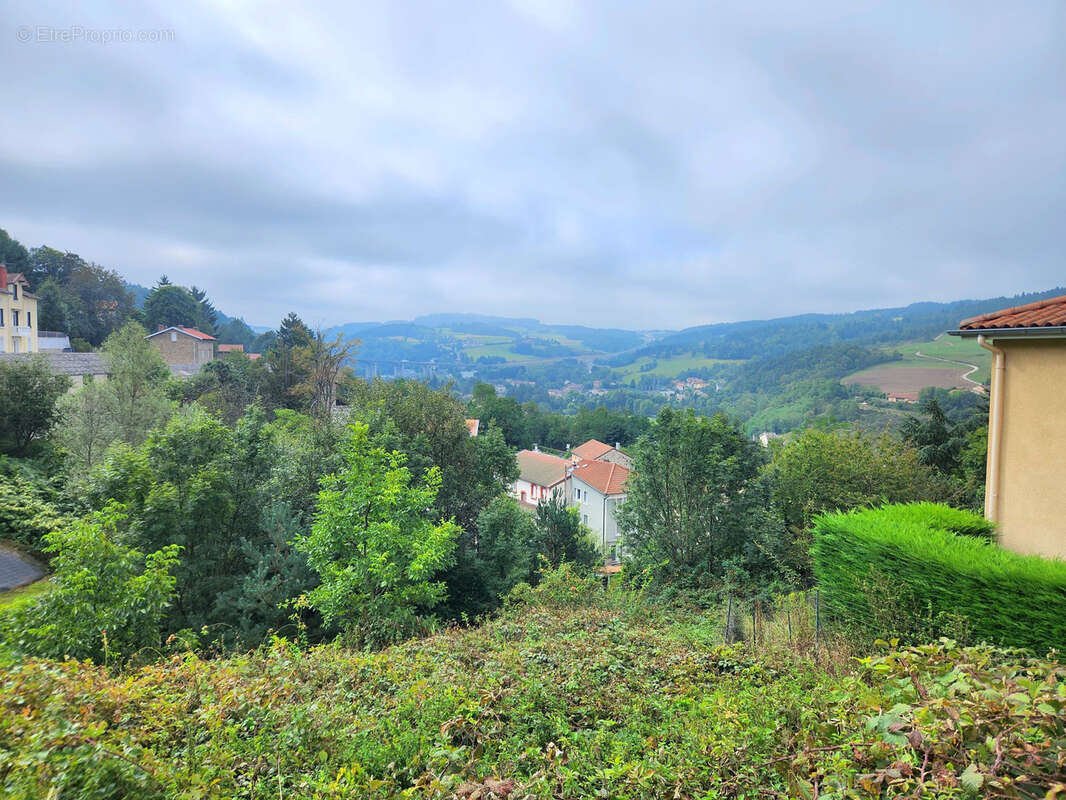 Terrain à PONT-SALOMON