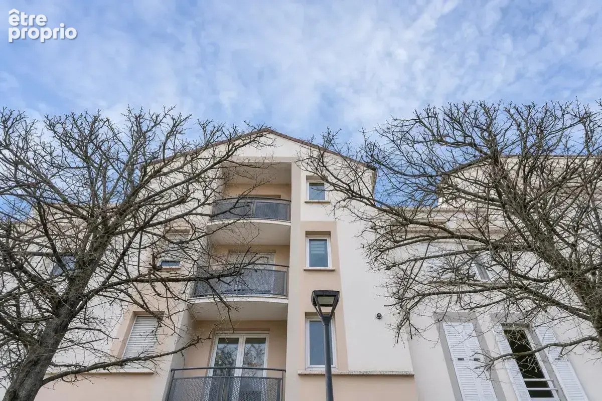 Appartement traversant 78 m² avec box à Argenteuil - photo 12