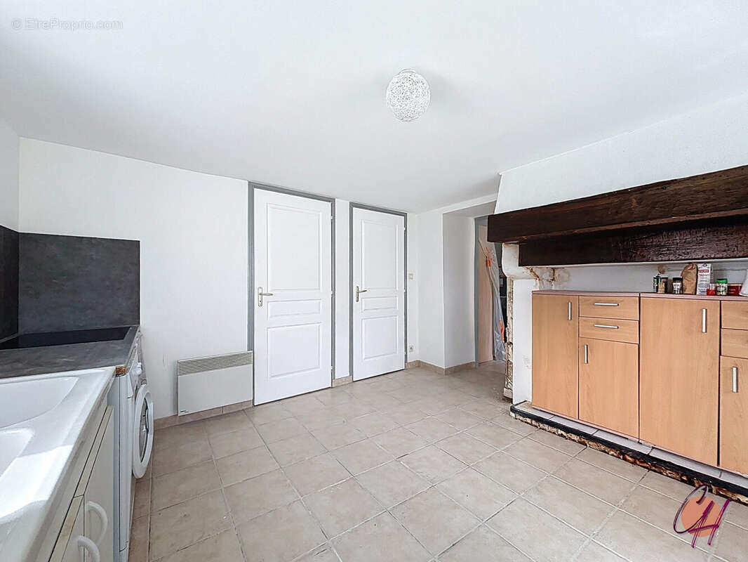 Maison à SAINT-MARTIN-LE-BEAU