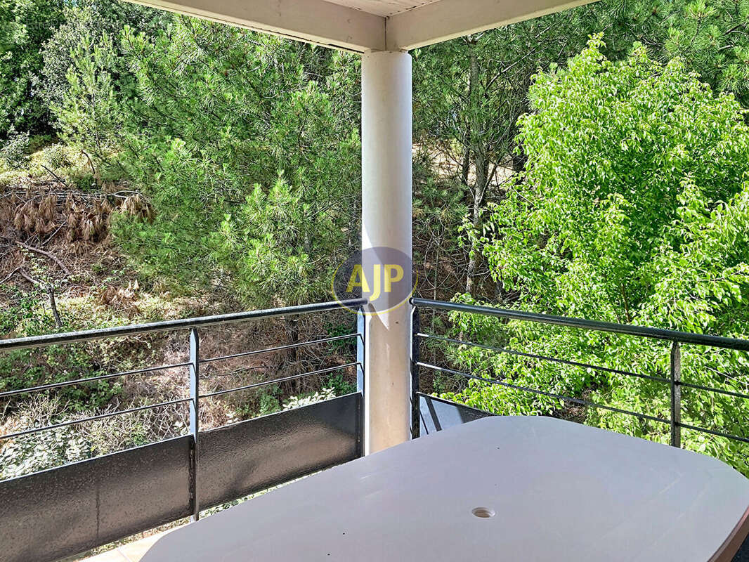 Appartement à LE VERDON-SUR-MER