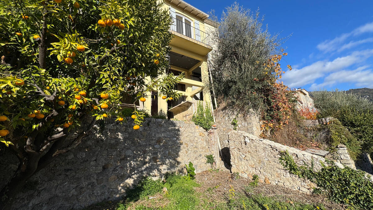 Maison à LE BAR-SUR-LOUP