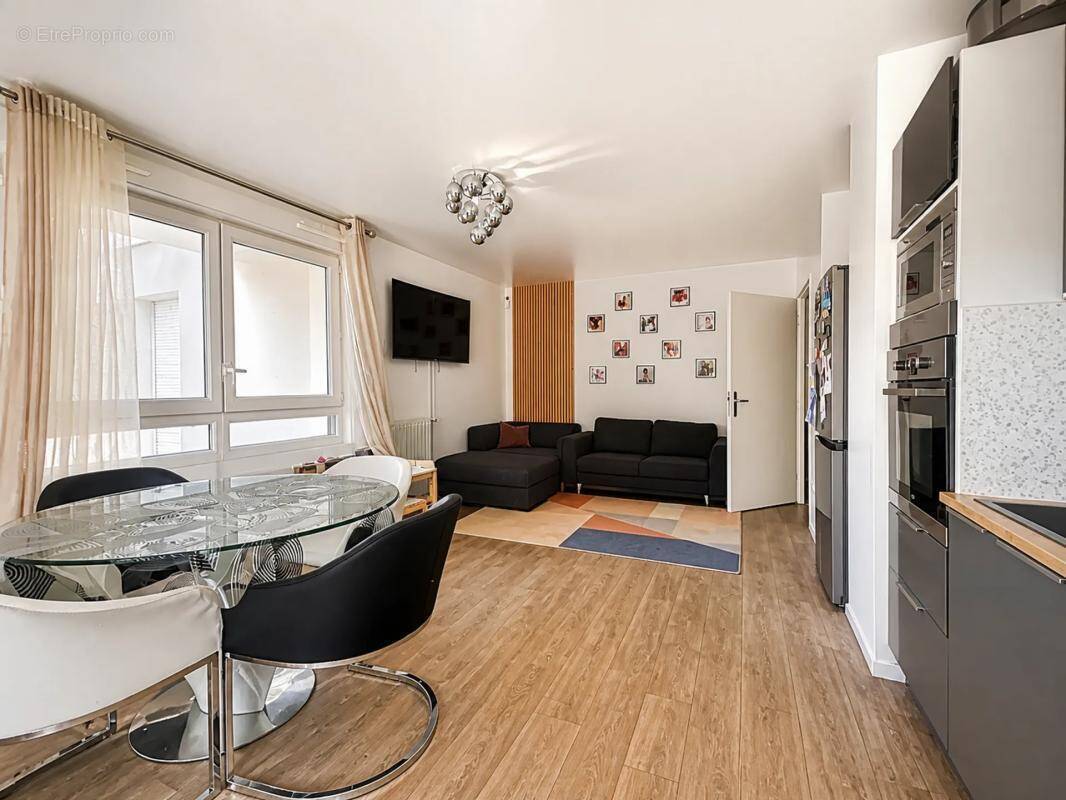 Appartement à LIMEIL-BREVANNES