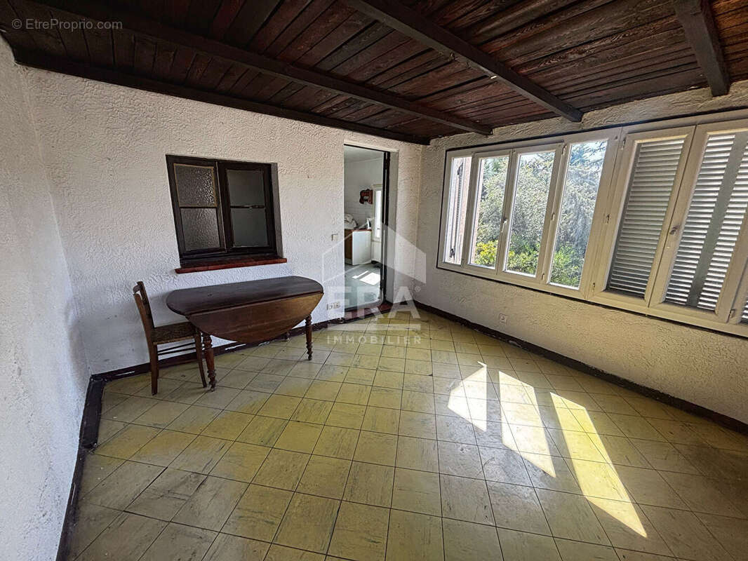Appartement à VENCE