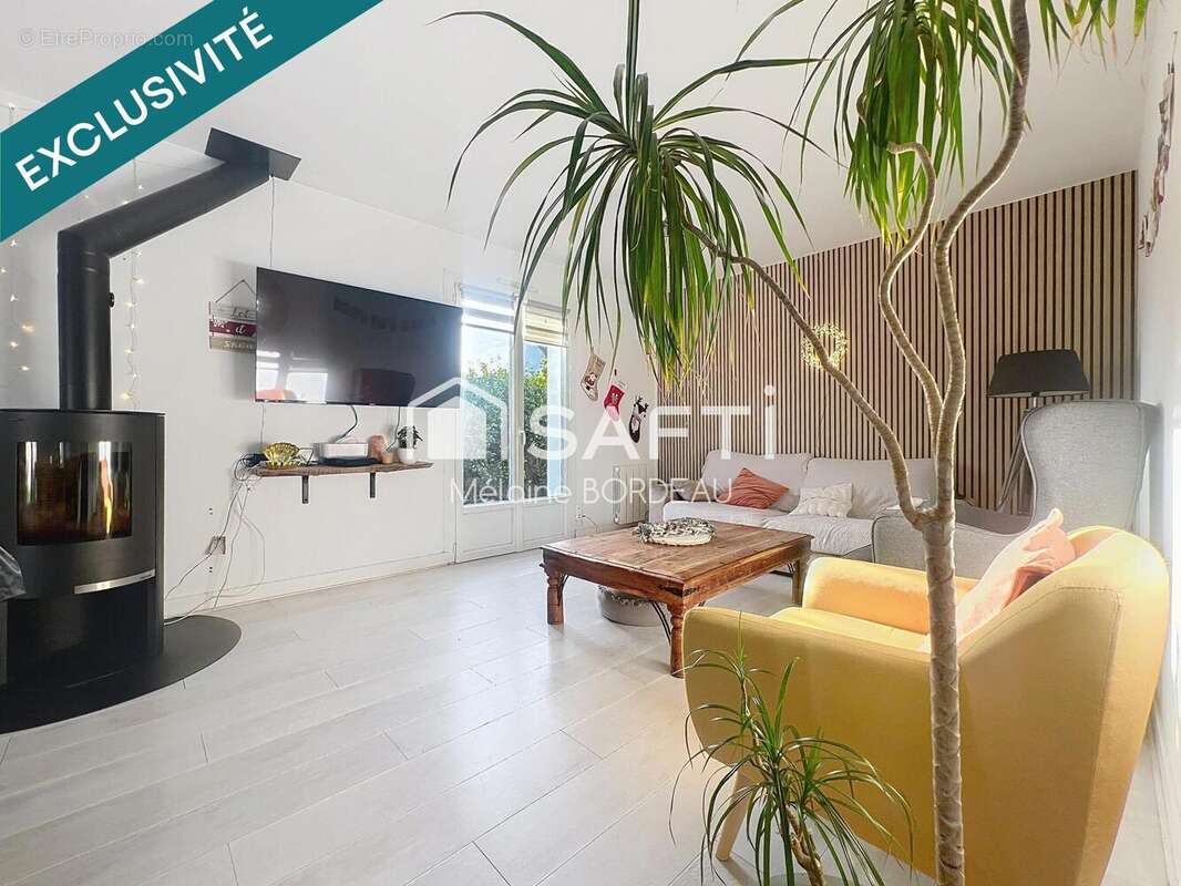 Photo 2 - Maison à LOCMARIA-GRAND-CHAMP