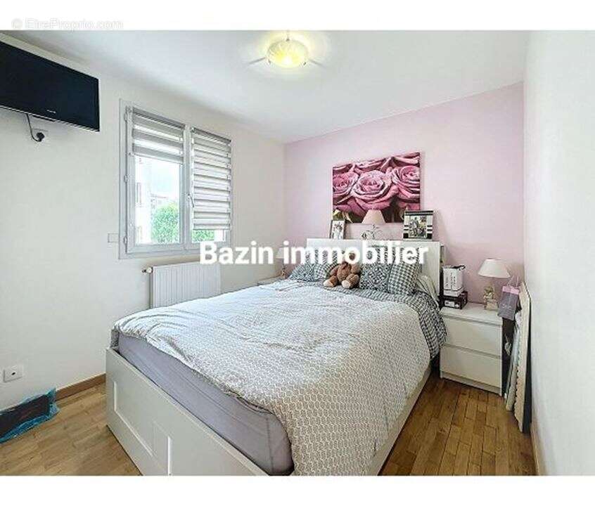 Maison à VIRY-CHATILLON