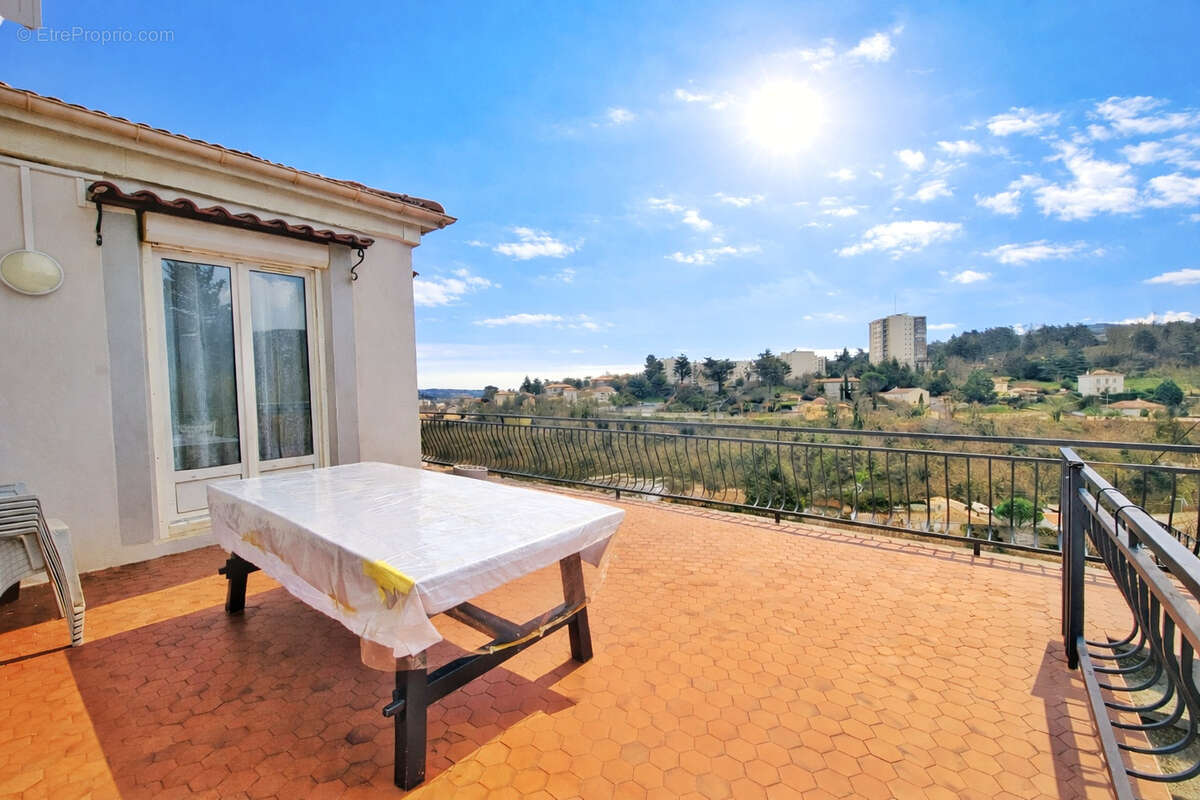 Maison à RIVE-DE-GIER