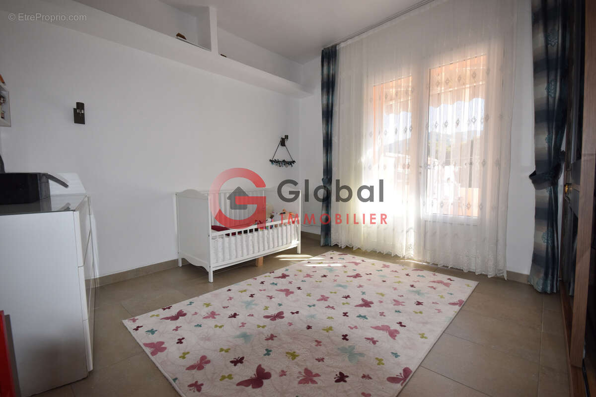 Maison à MARSEILLE-11E
