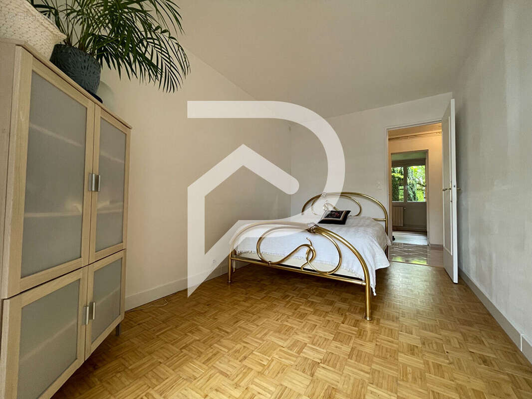 Appartement à LIMEIL-BREVANNES
