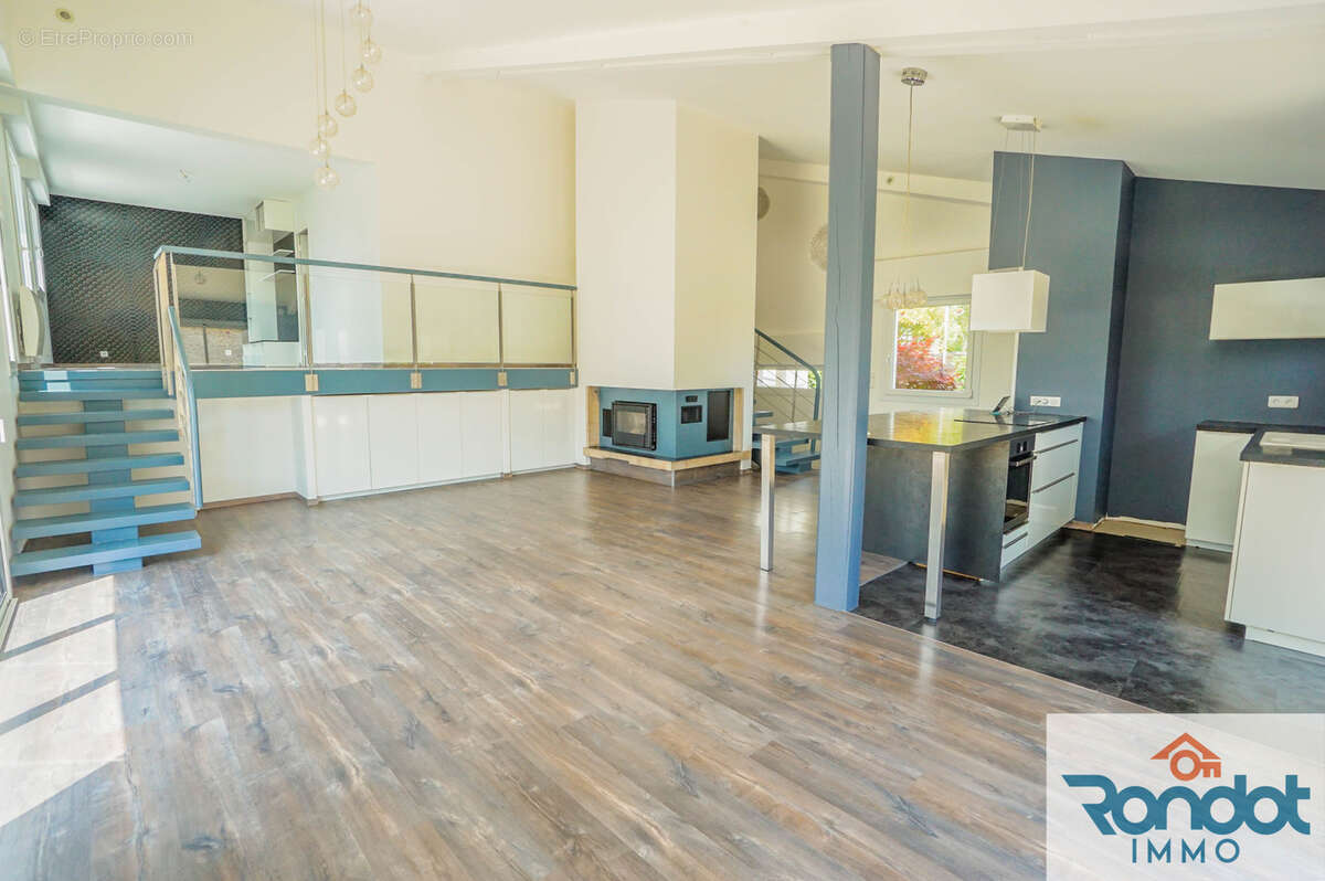 Maison 6 pieces/4 chambres/170 m2 sur terrain de 1000 m2 env. - photo 3